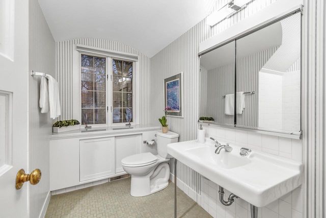 1428 Carrington Street, Janesville, WI 53545