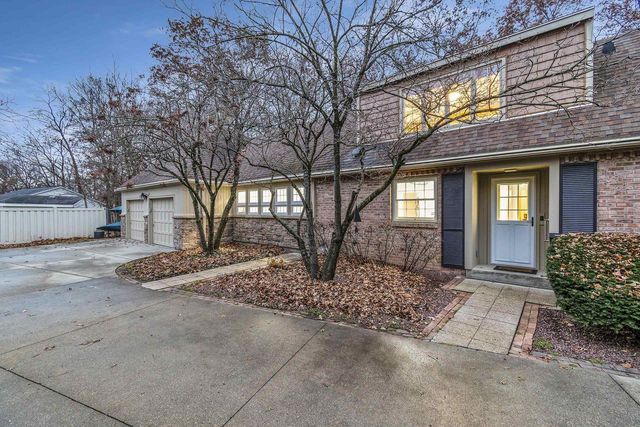 1428 Carrington Street, Janesville, WI 53545