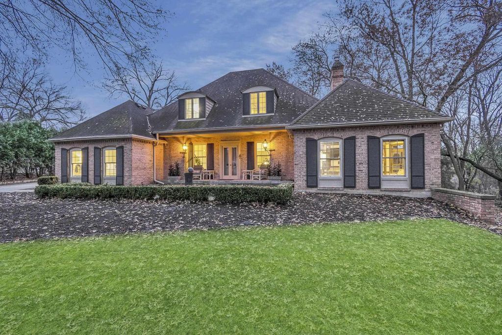 1428 Carrington Street, Janesville, WI 53545