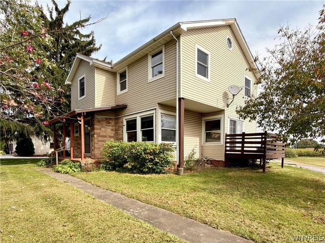 5945 Ward Road, Lewiston, NY 14132
