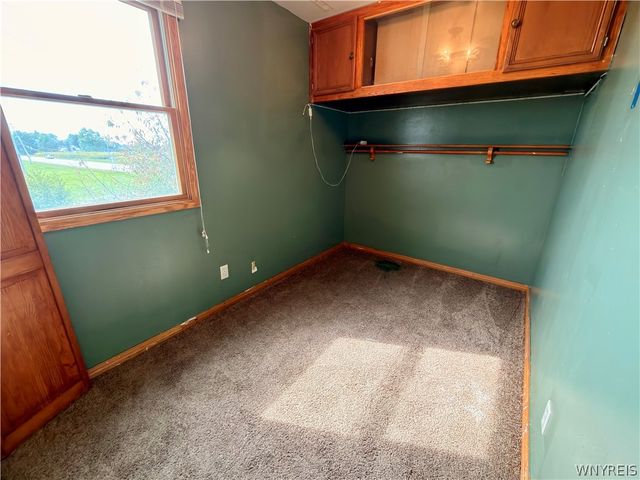 5945 Ward Road, Lewiston, NY 14132