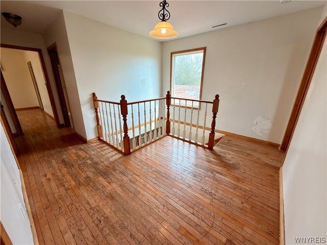 5945 Ward Road, Lewiston, NY 14132