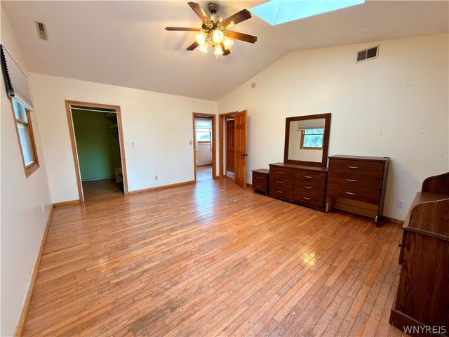 5945 Ward Road, Lewiston, NY 14132