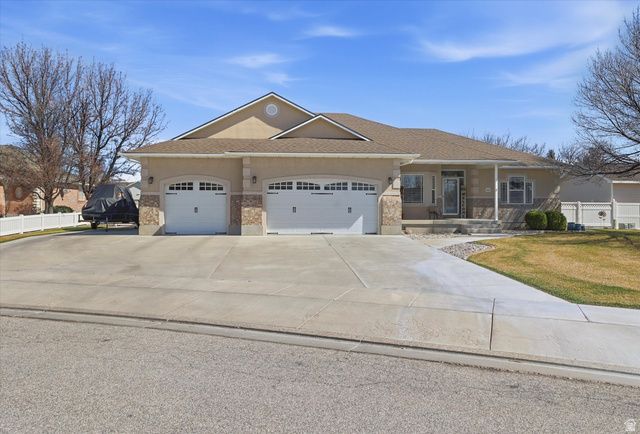 645 S 200 W, Garland, UT 84312