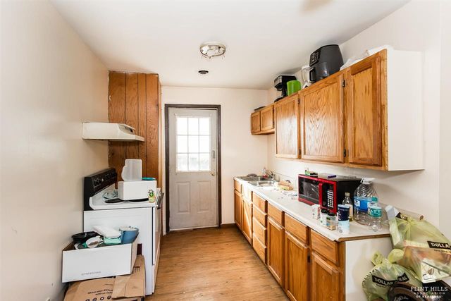 104 10th Street, Ogden, KS 66517