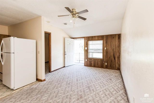 104 10th Street, Ogden, KS 66517