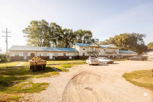 104 10th Street, Ogden, KS 66517