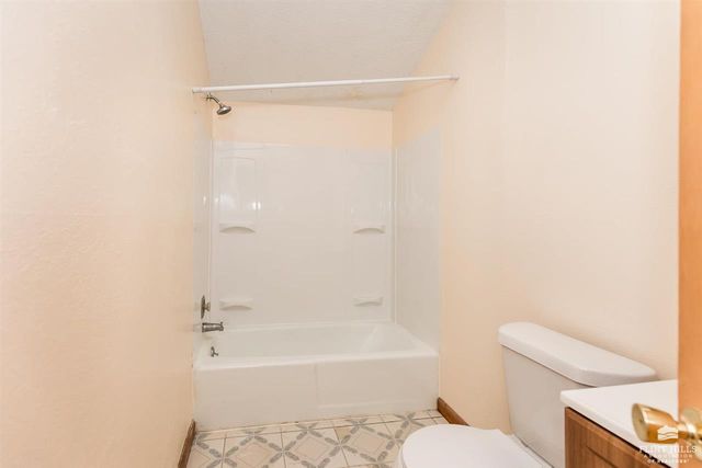 104 10th Street, Ogden, KS 66517