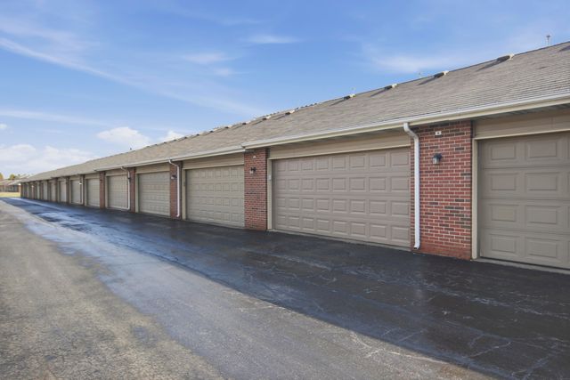 11834 Broadway, Crown Point, IN 46307