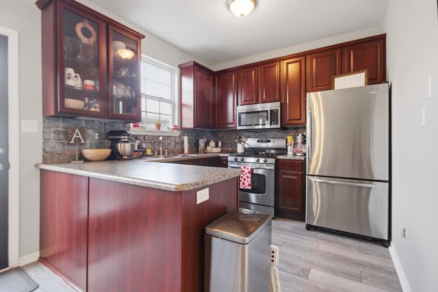 11834 Broadway, Crown Point, IN 46307