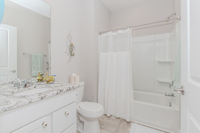 3380 Roslyn Drive, Ypsilanti, MI 48197