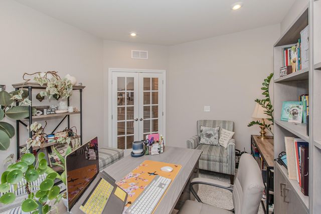 3380 Roslyn Drive, Ypsilanti, MI 48197