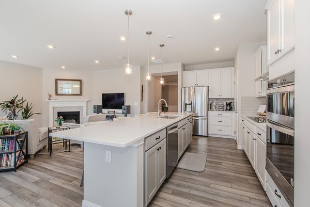 3380 Roslyn Drive, Ypsilanti, MI 48197