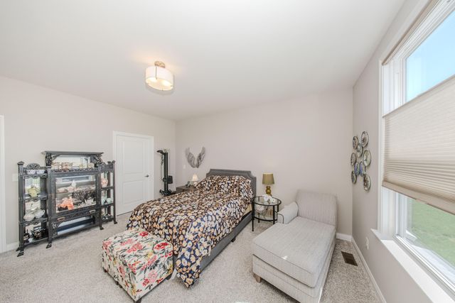 3380 Roslyn Drive, Ypsilanti, MI 48197