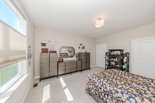 3380 Roslyn Drive, Ypsilanti, MI 48197