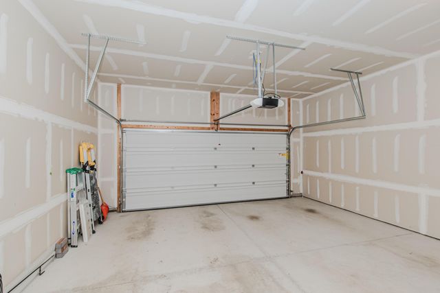 3380 Roslyn Drive, Ypsilanti, MI 48197