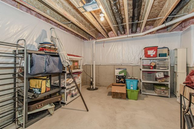 3380 Roslyn Drive, Ypsilanti, MI 48197