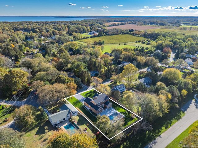 295 Grange Road, Southold, NY 11971