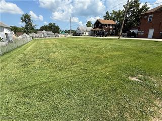 1819 7th Street, Parkersburg, WV 26101