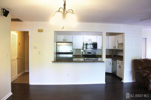 405 Chester Court 405, Helmetta, NJ 08828