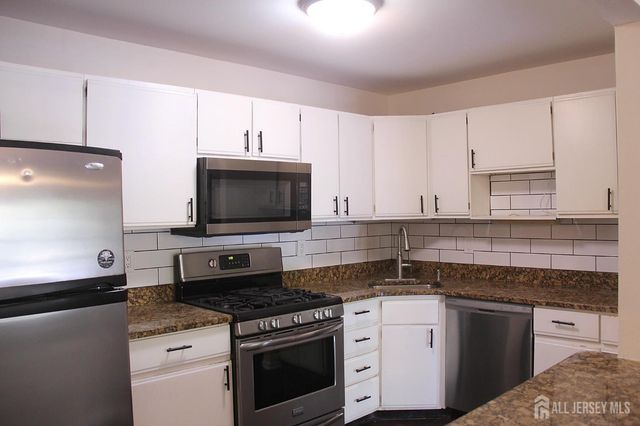405 Chester Court 405, Helmetta, NJ 08828