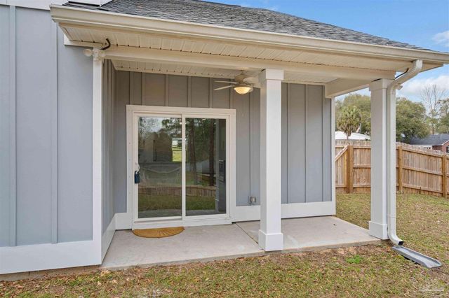 4446 Old Antioch Rd, Crestview, FL 32536