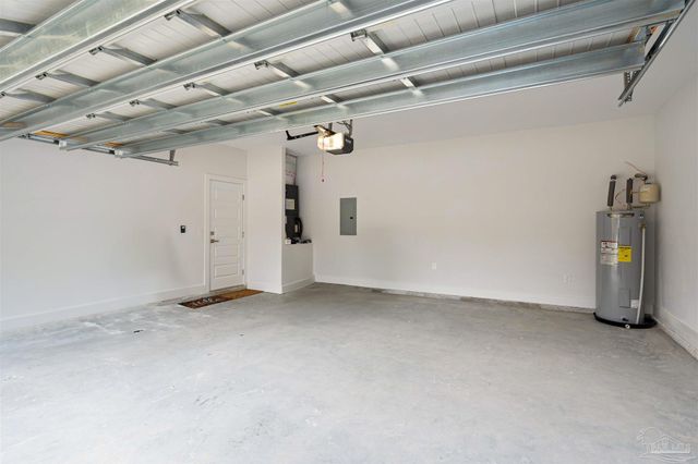 4446 Old Antioch Rd, Crestview, FL 32536