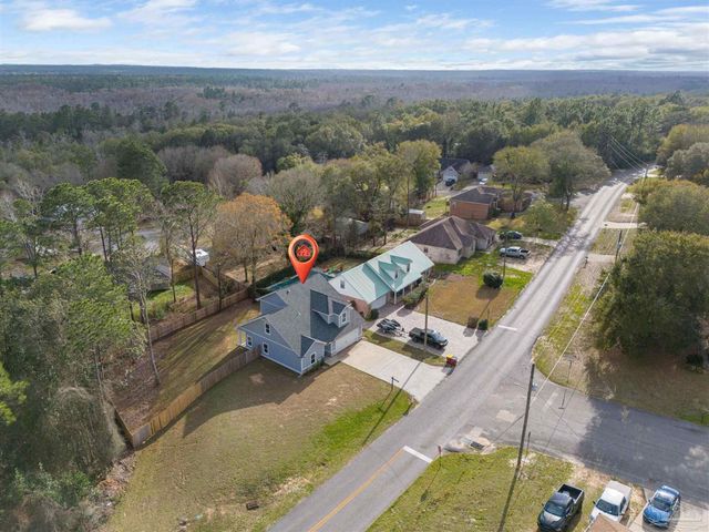 4446 Old Antioch Rd, Crestview, FL 32536