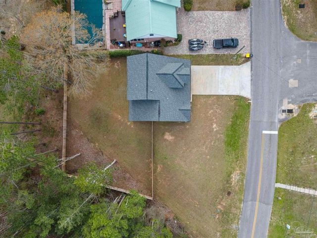 4446 Old Antioch Rd, Crestview, FL 32536