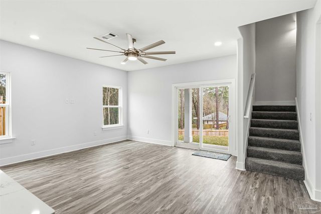 4446 Old Antioch Rd, Crestview, FL 32536