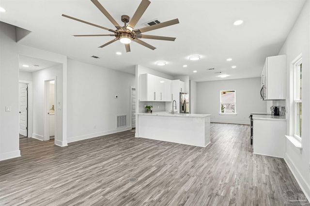 4446 Old Antioch Rd, Crestview, FL 32536