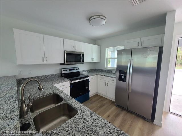 6950 San Benito Drive, Sebring, FL 33872