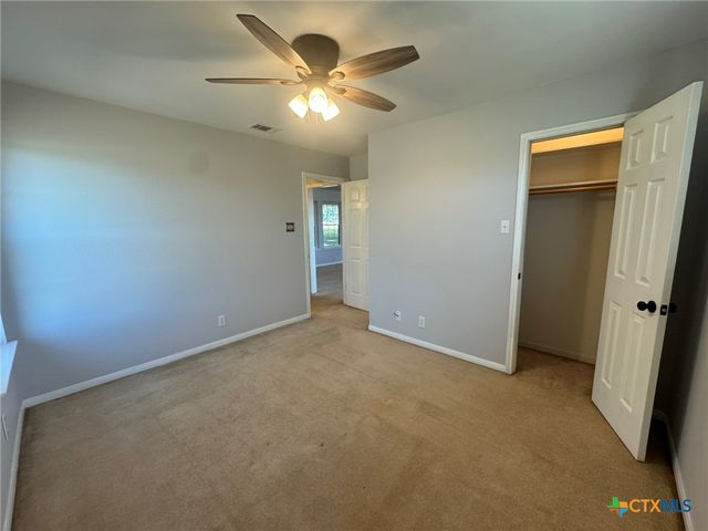 14425 S Fort Hood Street, Killeen, TX 76542