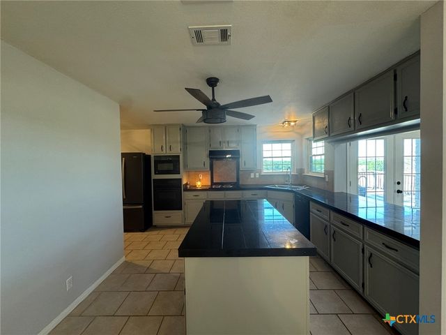 14425 S Fort Hood Street, Killeen, TX 76542