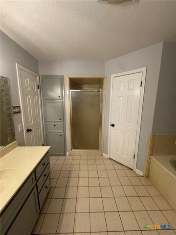 14425 S Fort Hood Street, Killeen, TX 76542