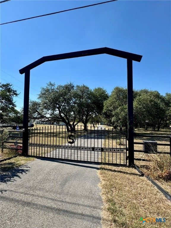 14425 S Fort Hood Street, Killeen, TX 76542