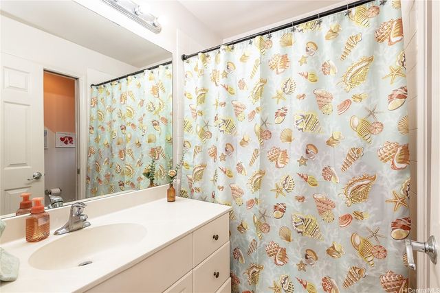 87-1980 Pakeke Street T-94, Waianae, HI 96792