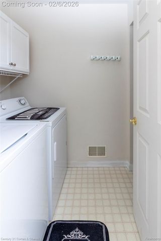 29412 Meadow Lane, Garden City, MI 48135