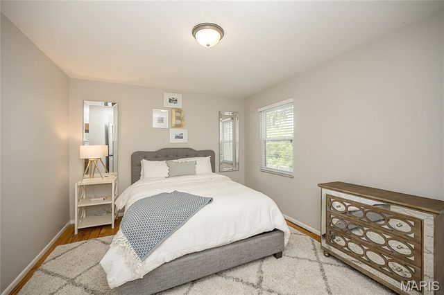 349 Nantucket Drive, Ballwin, MO 63011
