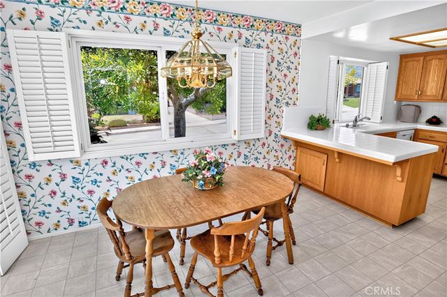 1414 E Virginia, Glendora, CA 91741