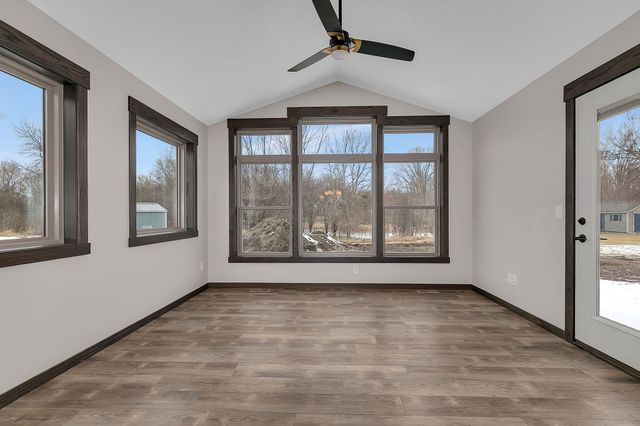 611 Brookwood Lane, Saint Cloud, MN 56303