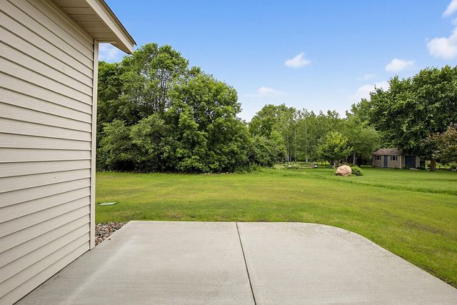 611 Brookwood Lane, Saint Cloud, MN 56303