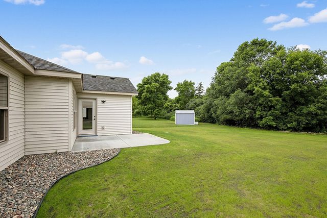 611 Brookwood Lane, Saint Cloud, MN 56303