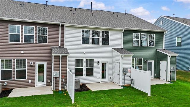 526 W Norvell Court, Spartanburg, SC 29307