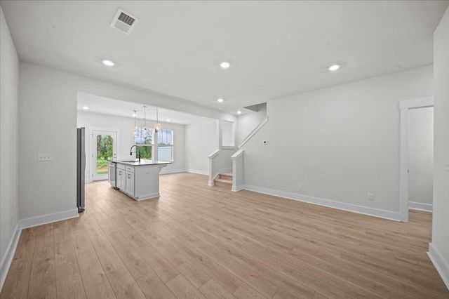 526 W Norvell Court, Spartanburg, SC 29307