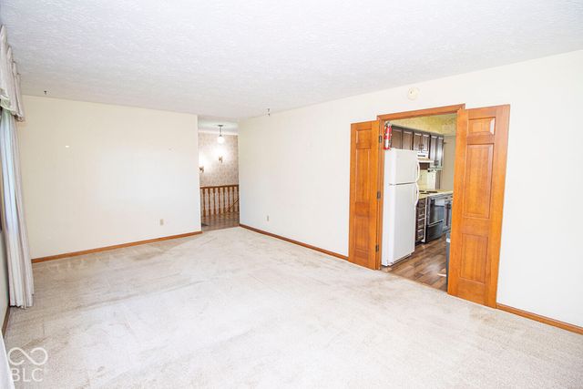 9015 E 256th, Arcadia, IN 46030