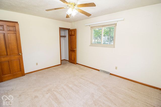 9015 E 256th, Arcadia, IN 46030