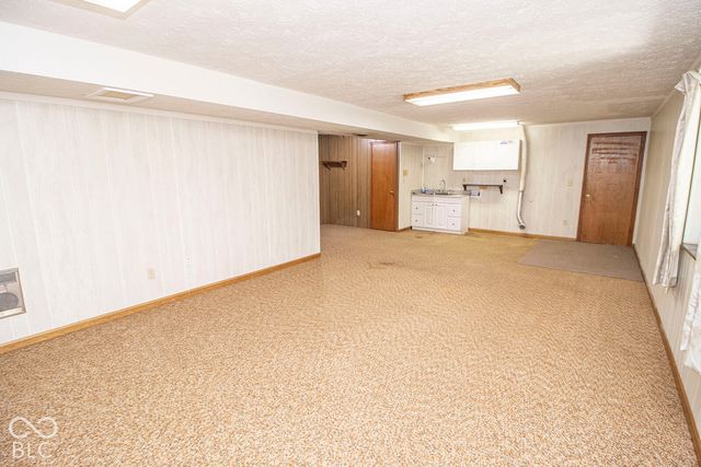 9015 E 256th, Arcadia, IN 46030