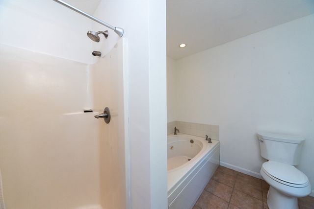 131 Old Westminster Rd, Hubbardston, MA 01452