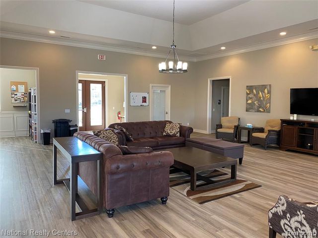 4160 Wrenwood Lane 29, Canton, MI 48188